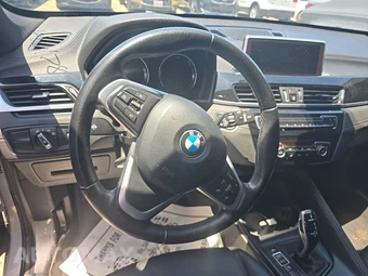2020 BMW X1 Sports Activity Vehicle sDrive28i - miniatura 10