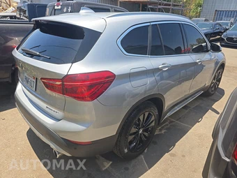 2020 BMW X1 Sports Activity Vehicle sDrive28i - miniatura 4