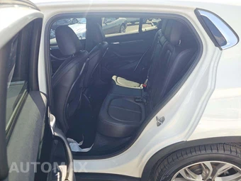 2020 BMW X2 Sports Activity Vehicle sDrive28i - miniatura 13