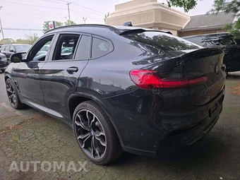 2020 BMW X4 M Sports Activity Vehicle Competition - miniatura 2