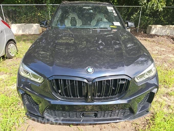 2020 BMW X5 M Sports Activity Vehicle Competition - miniatura 2