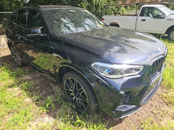 2020 BMW X5 M Sports Activity Vehicle Competition - miniatura 3