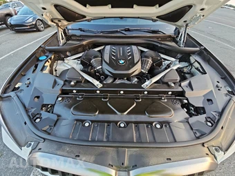 2020 BMW X5 Sports Activity Vehicle M50i - miniatura 15