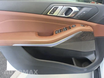 2020 BMW X5 Sports Activity Vehicle sDrive40i - miniatura 9