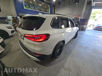 2020 BMW X5 Sports Activity Vehicle xDrive40i - miniatura 3