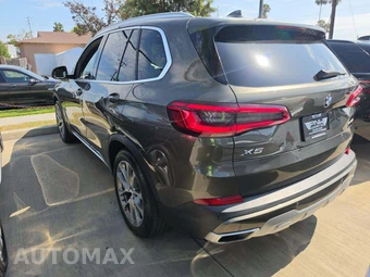 2020 BMW X5 Sports Activity Vehicle xDrive40i - miniatura 2