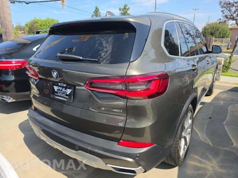 2020 BMW X5 Sports Activity Vehicle xDrive40i - miniatura 3
