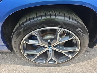 2020 BMW X6 Sports Activity Vehicle M50i - miniatura 11