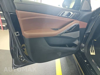 2020 BMW X6 Sports Activity Vehicle M50i - miniatura 9