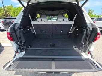 2020 BMW X7 Sports Activity Vehicle M50i - miniatura 15