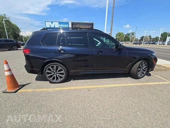2020 BMW X7 Sports Activity Vehicle M50i - miniatura 4