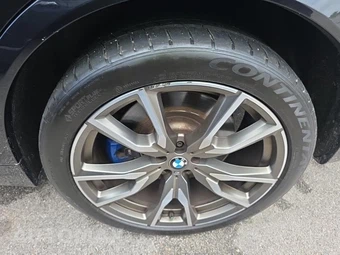 2020 BMW X7 Sports Activity Vehicle M50i - miniatura 11