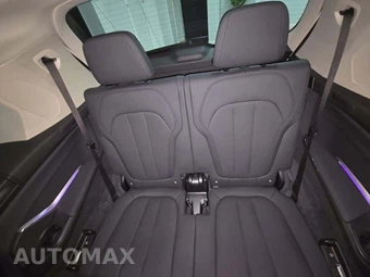 2020 BMW X7 Sports Activity Vehicle xDrive40i - miniatura 14