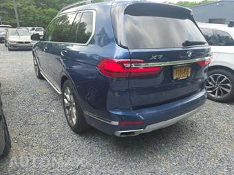 2020 BMW X7 Sports Activity Vehicle xDrive40i - miniatura 2