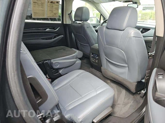 2020 Buick Enclave Essence 1SL – miniatura 17