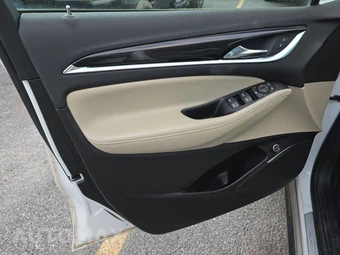 2020 Buick Enclave Essence 1SL - miniatura 9