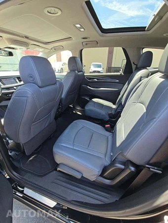 2020 Buick Enclave Essence 1SL – miniatura 13