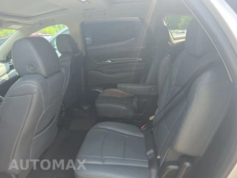 2020 Buick Enclave Essence 1SL – miniatura 13