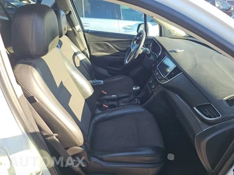 2020 Buick Encore Preferred 1SB – miniatura 8