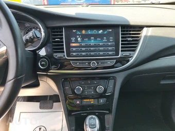 2020 Buick Encore Preferred 1SB – miniatura 11