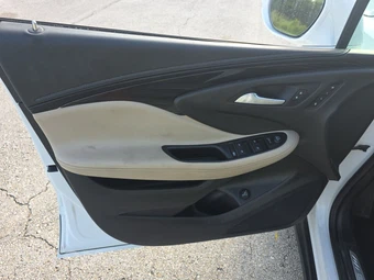 2020 Buick Envision Essence 1SL – miniatura 9