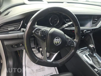 2020 Buick Regal Sportback GS Hatchback 1SX – miniatura 10
