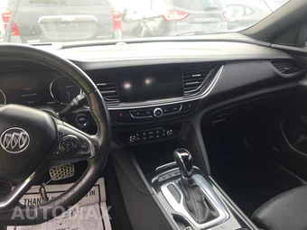 2020 Buick Regal Sportback GS Hatchback 1SX – miniatura 11