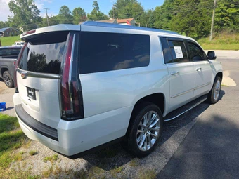 2020 Cadillac Escalade ESV Luxury 1SB - miniatura 3