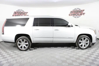 2020 Cadillac Escalade ESV Luxury 1SB - miniatura 8