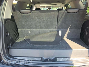 2020 Cadillac Escalade Luxury 1SB - miniatura 12