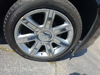 2020 Cadillac Escalade Luxury 1SB - miniatura 24