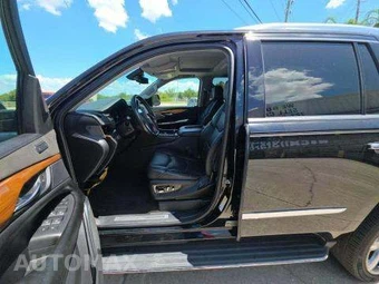 2020 Cadillac Escalade Luxury 1SB - miniatura 6