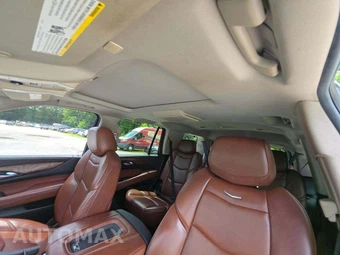 2020 Cadillac Escalade Luxury 1SB - miniatura 11