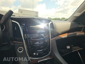 2020 Cadillac Escalade Luxury 1SB - miniatura 11