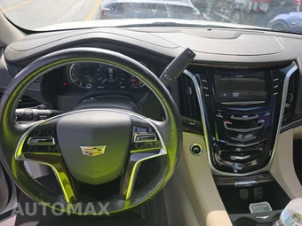 2020 Cadillac Escalade Luxury 1SB - miniatura 11