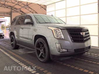 2020 Cadillac Escalade Luxury 1SB - miniatura 3