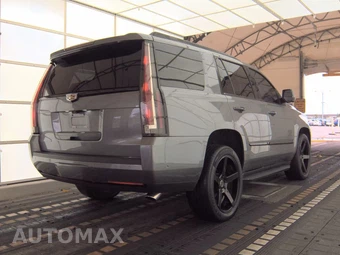 2020 Cadillac Escalade Luxury 1SB - miniatura 4