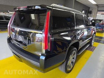 2020 Cadillac Escalade Luxury 1SB - miniatura 4