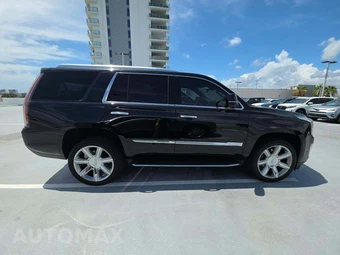 2020 Cadillac Escalade Luxury 1SB - miniatura 4