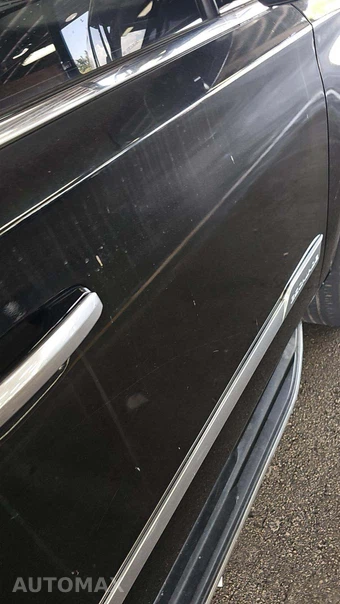 2020 Cadillac Escalade Luxury 1SB - miniatura 31