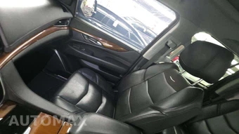 2020 Cadillac Escalade Luxury 1SB – miniatura 21