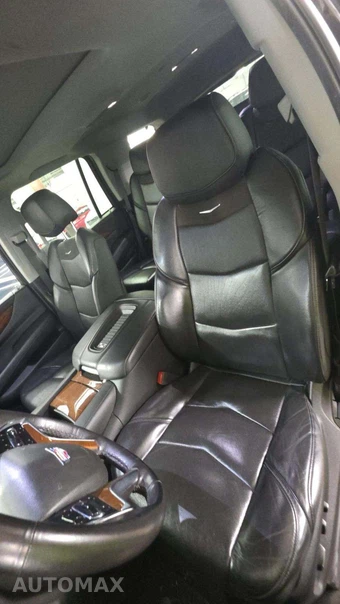 2020 Cadillac Escalade Luxury 1SB – miniatura 27