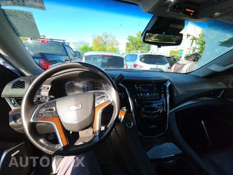 2020 Cadillac Escalade Luxury 1SB - miniatura 11