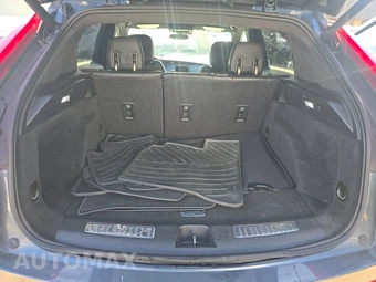 2020 Cadillac XT4 Premium Luxury 1SD – miniatura 16
