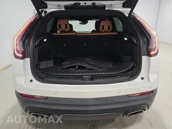 2020 Cadillac XT4 Sport 1SG - miniatura 16