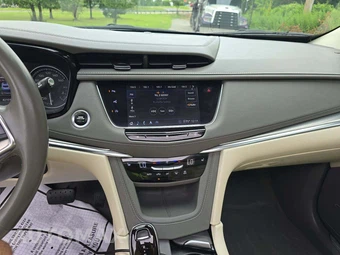 2020 Cadillac XT5 Premium Luxury 1SD - miniatura 10