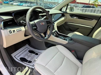 2020 Cadillac XT6 Premium Luxury 1SC - miniatura 44