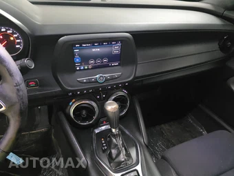 2020 Chevrolet Camaro 1LT Convertible – miniatura 11
