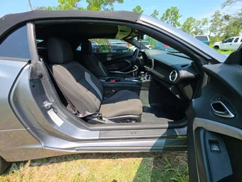 2020 Chevrolet Camaro 1LT Convertible - miniatura 8