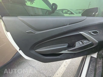 2020 Chevrolet Camaro LT1 Coupe 1LZ - miniatura 9